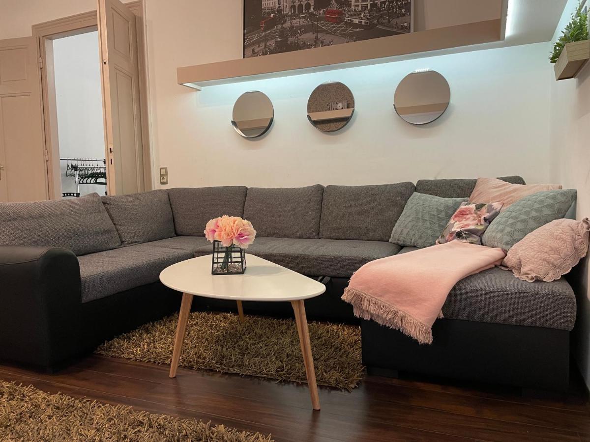 St3 Apartman Szeged Exteriör bild